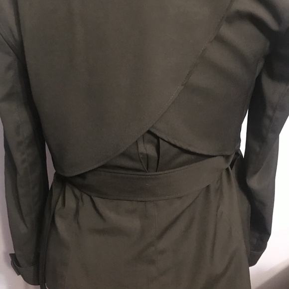 Development mini trench coat - Picture 3 of 5